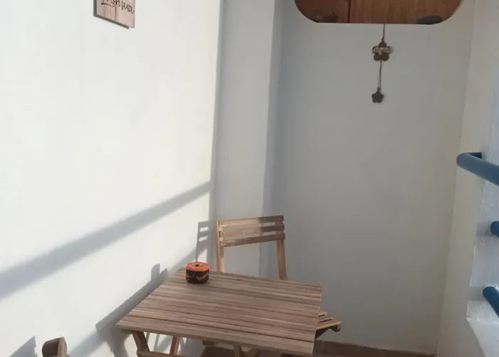 Apartment Cosy On Rooftop