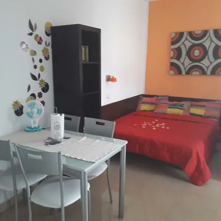 Cosy On Rooftop Апартаменты *